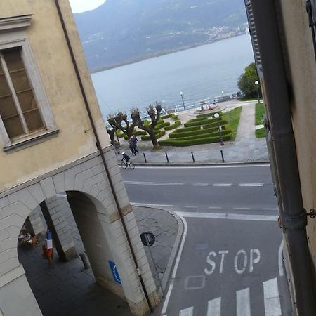 Villa Nido Del Tadini Lovere Zimmer foto